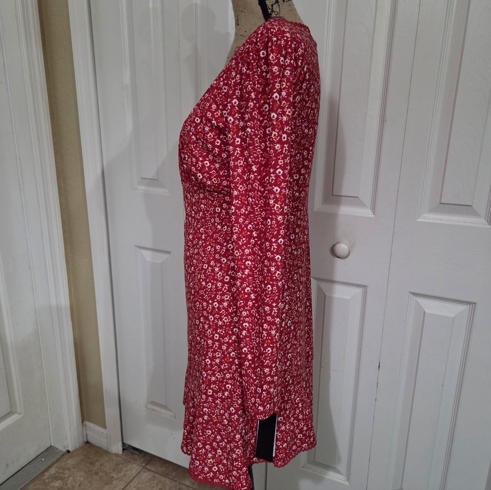 City Studio New Floral Red V-Neck Dress - Picture 3 of 9